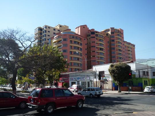 Avenida José Ballivián (Prado) Avenida José Ballivián (Prado)