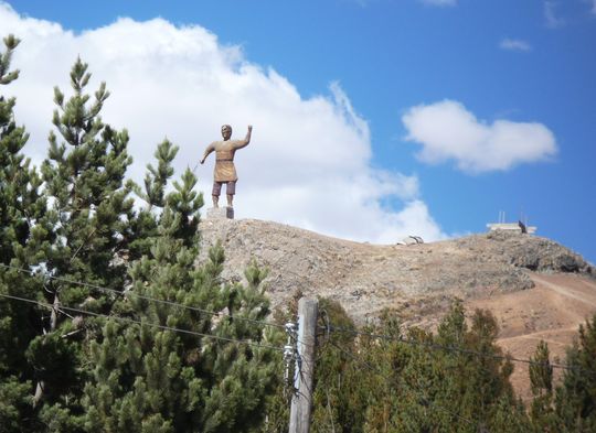 Statue of Tupac Katari in Achacachi