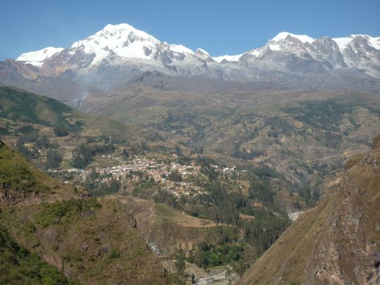 Illampu overlooking the valley of Sorata Illampu overlooking the valley of Sorata