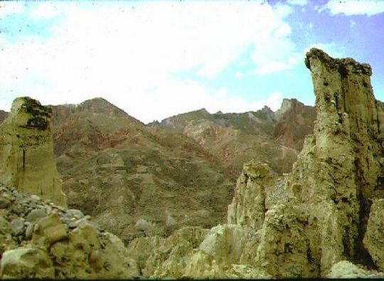 Large natural chimneys