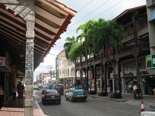 Shopping street in the center of Santa Cruz