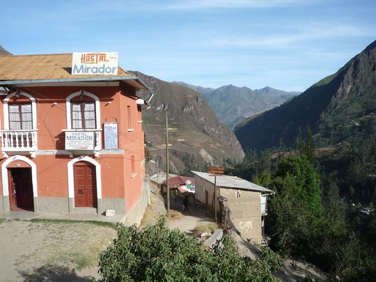 Entrada del hostal Mirador