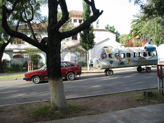 Quick tour by plane around Simn Bolvar Park