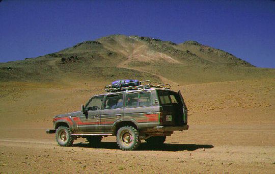 Nuestro vehículo 4x4 Nuestro vehículo 4x4
