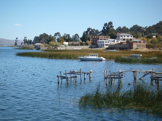 Barcos en Huatajata