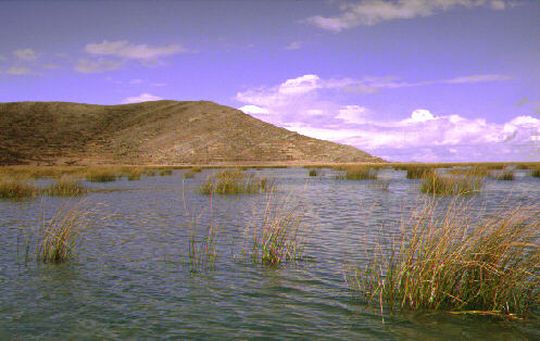 Cruce entre las islas de Pariti y Kalahuta