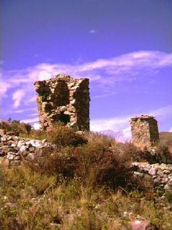 Tumbas incas en la isla de Kalahuta