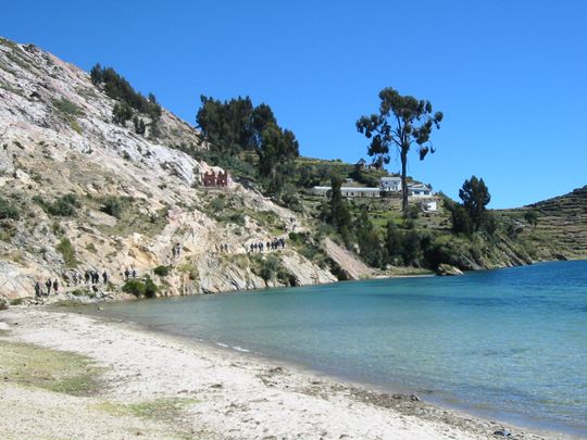 Bahía de Challapampa Bahía de Challapampa