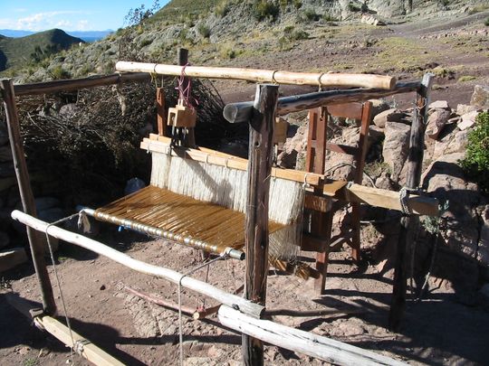 Loom near Yumani Loom near Yumani