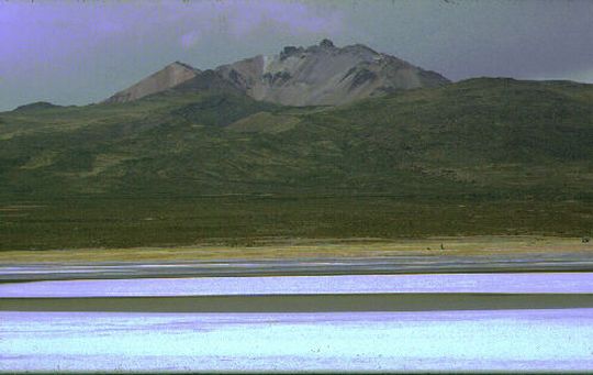 Volcan Tunupa et sa lagune