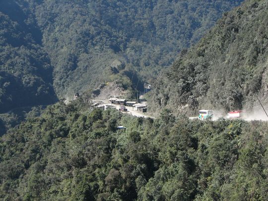 Antigua carretera de tierra de los Yungas