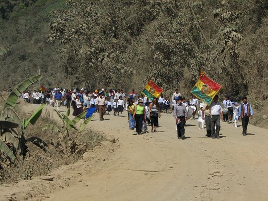 Procession of the inhabitants of Yolosa