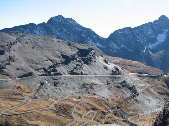 Commencement de la descente vers les Yungas